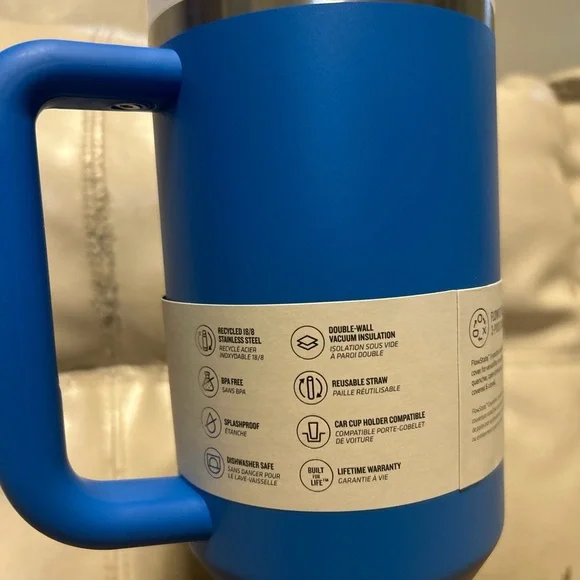 Stanley Blue Quencher H2.0 Tumbler with Handle - Picture 3 of 5